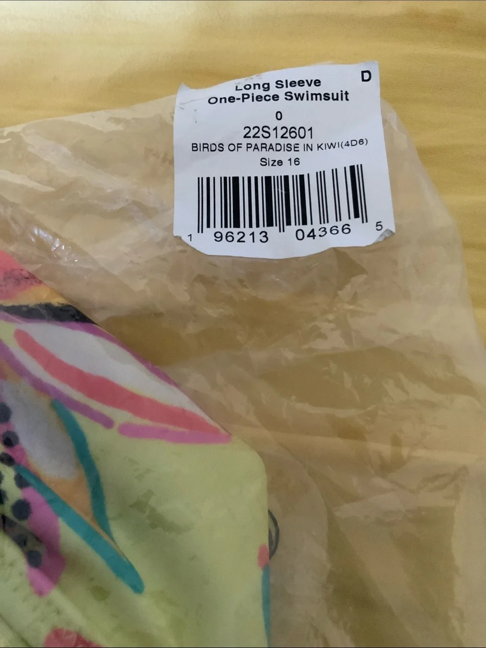 NWT Girls Long Sleeve Zip Front Floral Rash Guard Swimsuit - Yellow in size 16